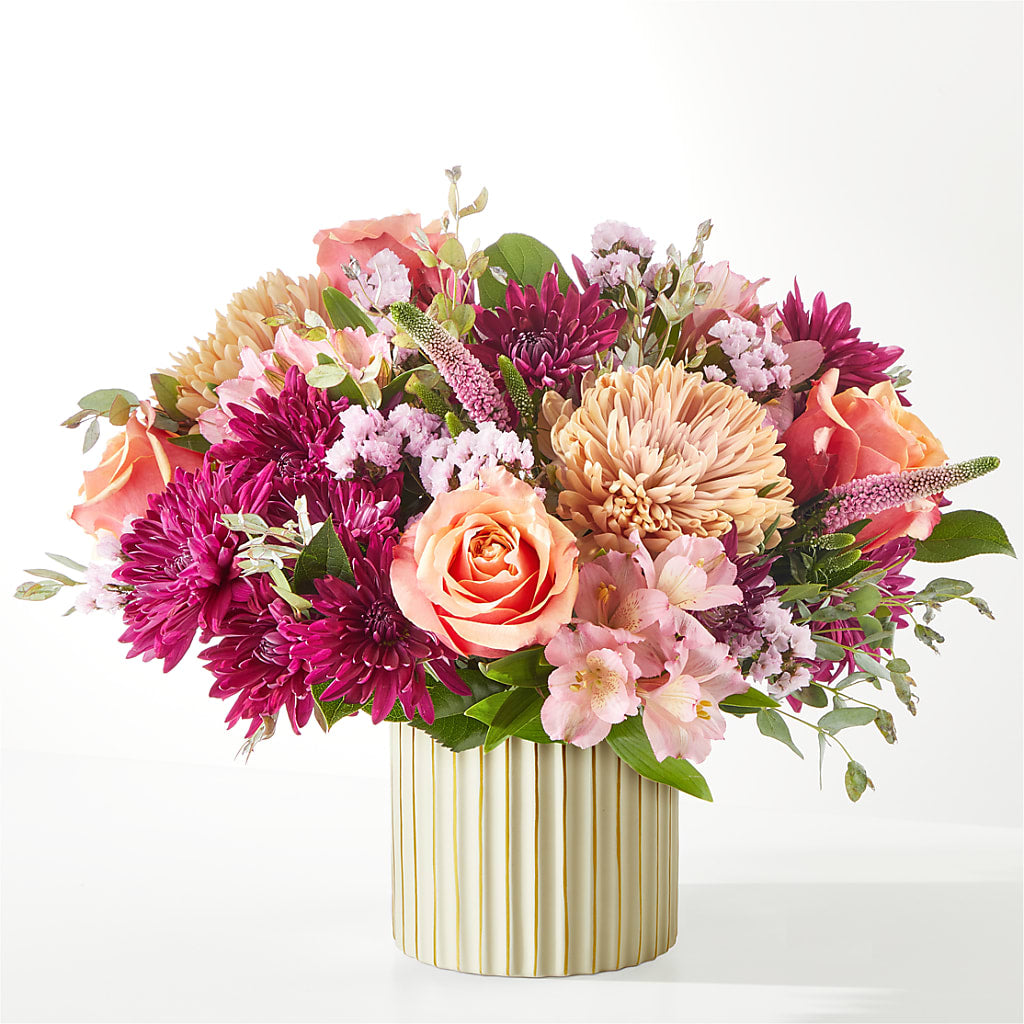 Berry Cobbler Bouquet with Ivory Vase – FRY'S, Tolleson AZ