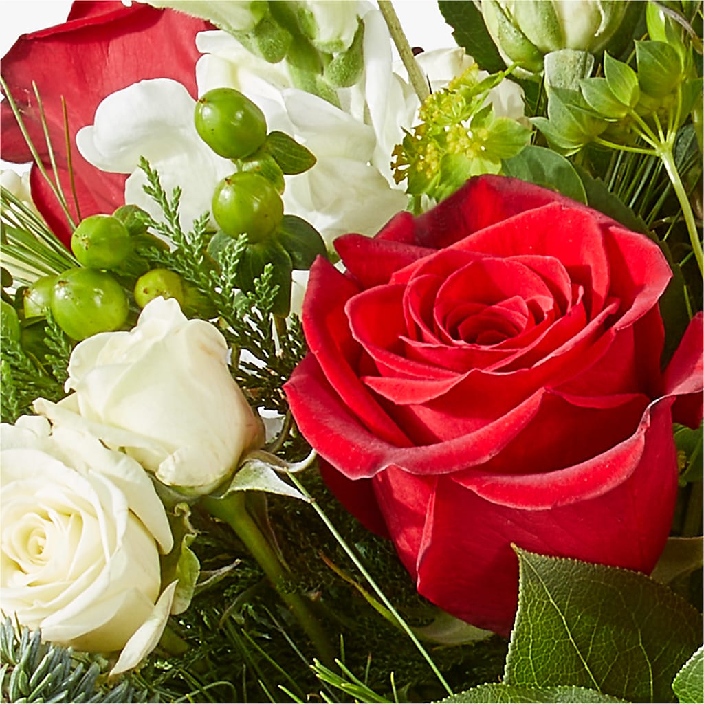 Deck the Halls Bouquet – FRY'S, Tolleson AZ