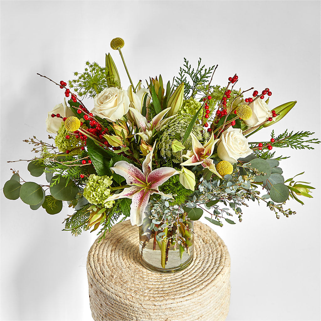 Berry & Bright Bouquet – FRY'S, Tolleson AZ